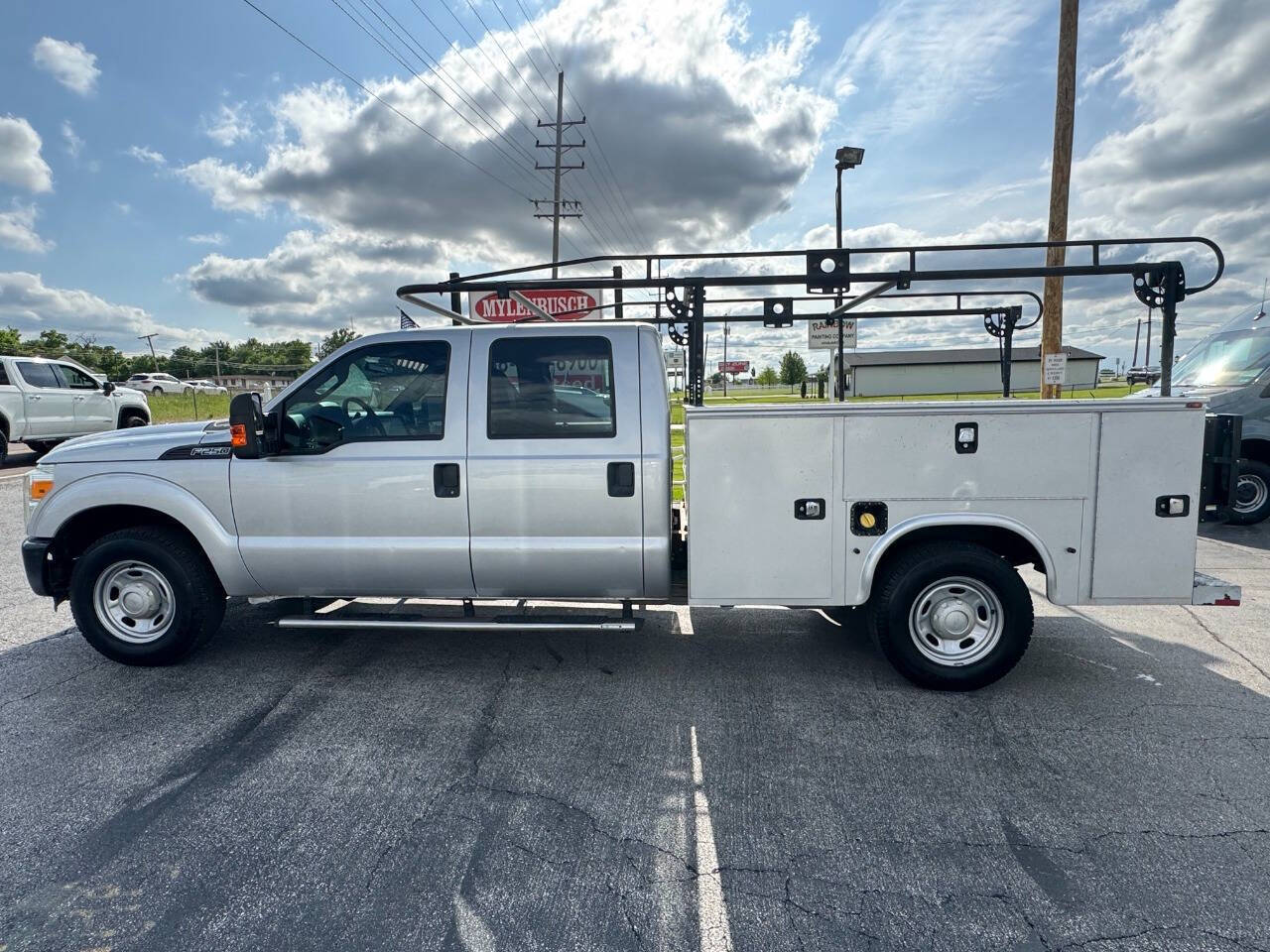2015 FORD F250 in O Fallon, MO