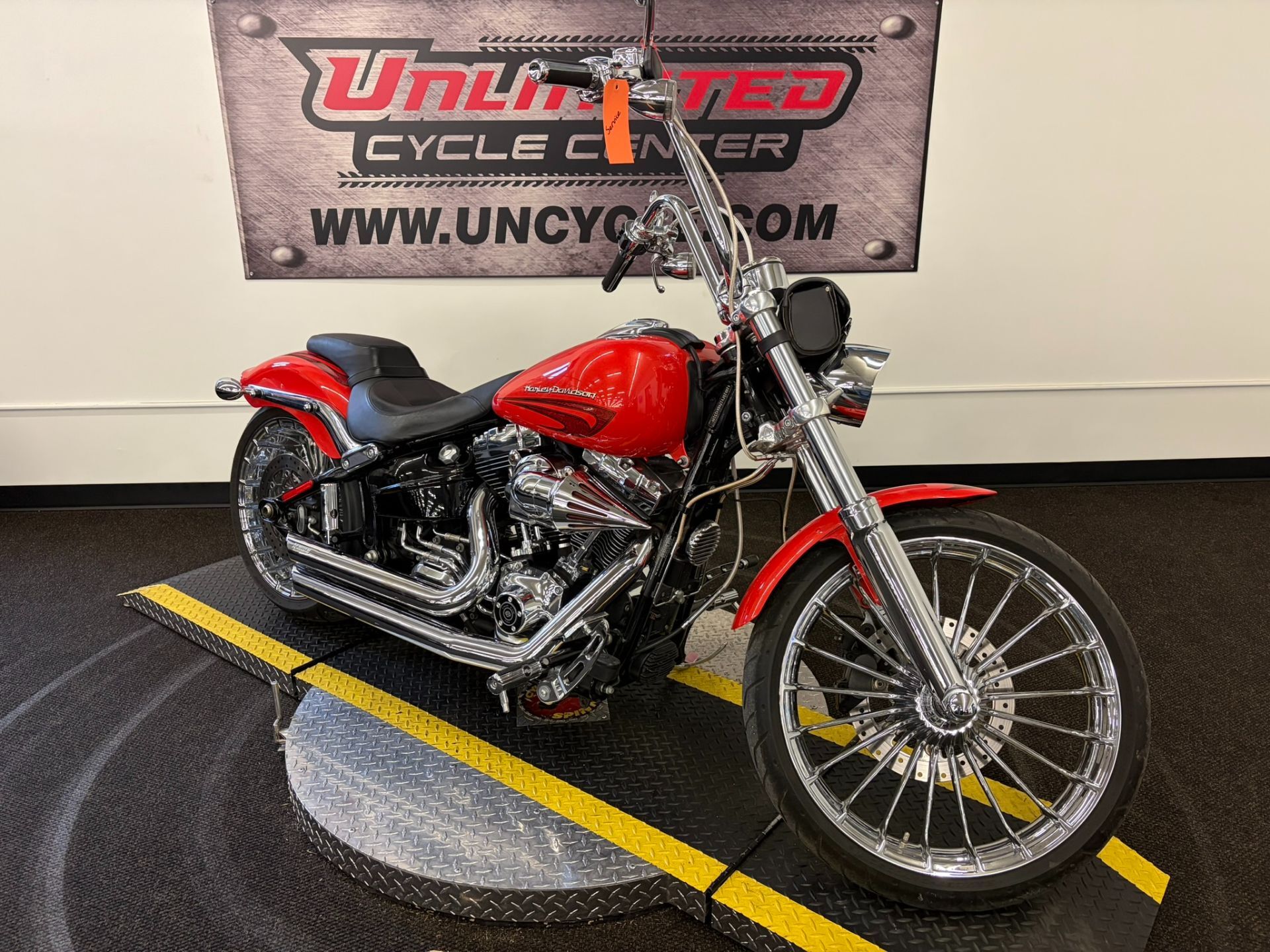 2017 Harley-Davidson Breakout® in Tyrone, PA