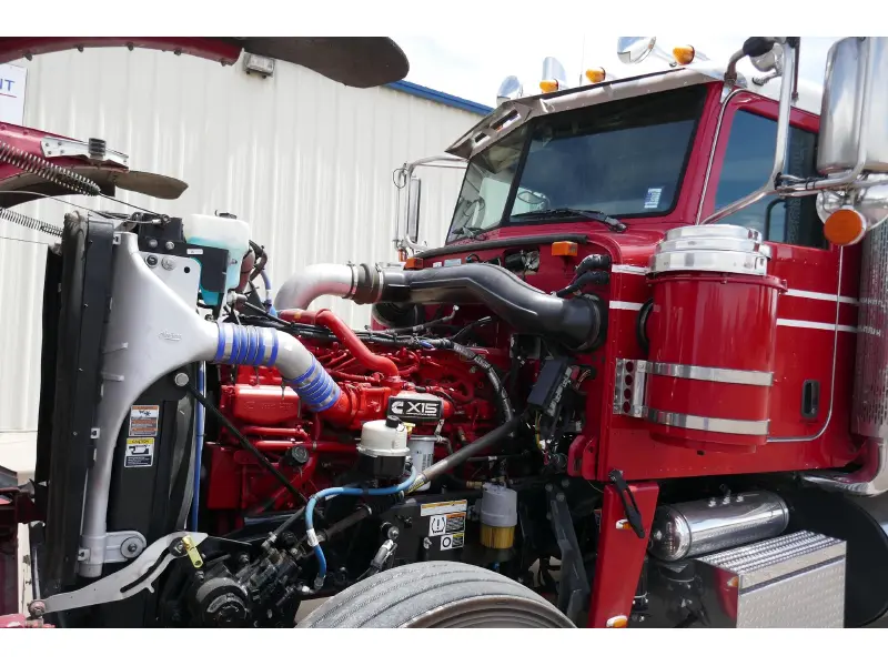 2019 PETERBILT 389