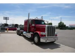 2019 PETERBILT 389