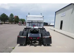 2020 PETERBILT 389
