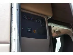 2020 PETERBILT 389