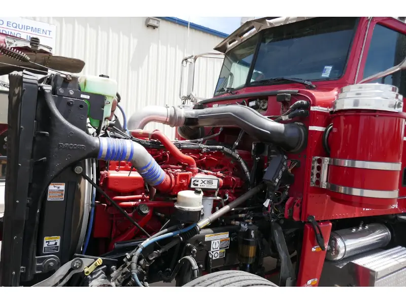 2020 PETERBILT 389
