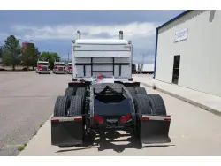 2021 PETERBILT 389