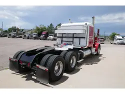 2021 PETERBILT 389