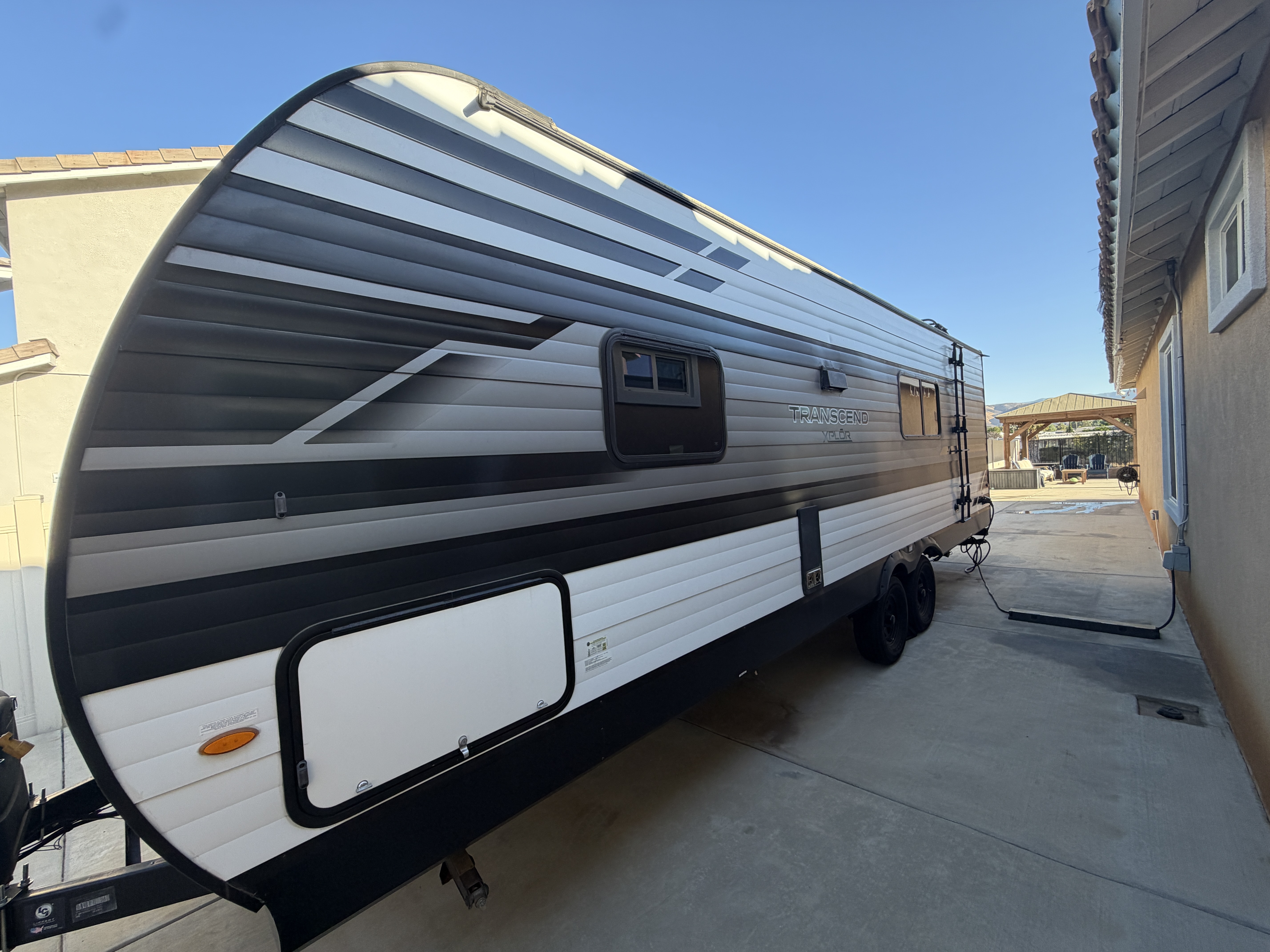 2022 Grand Design TRANSCEND XPLOR 247BH in yucaipa CA