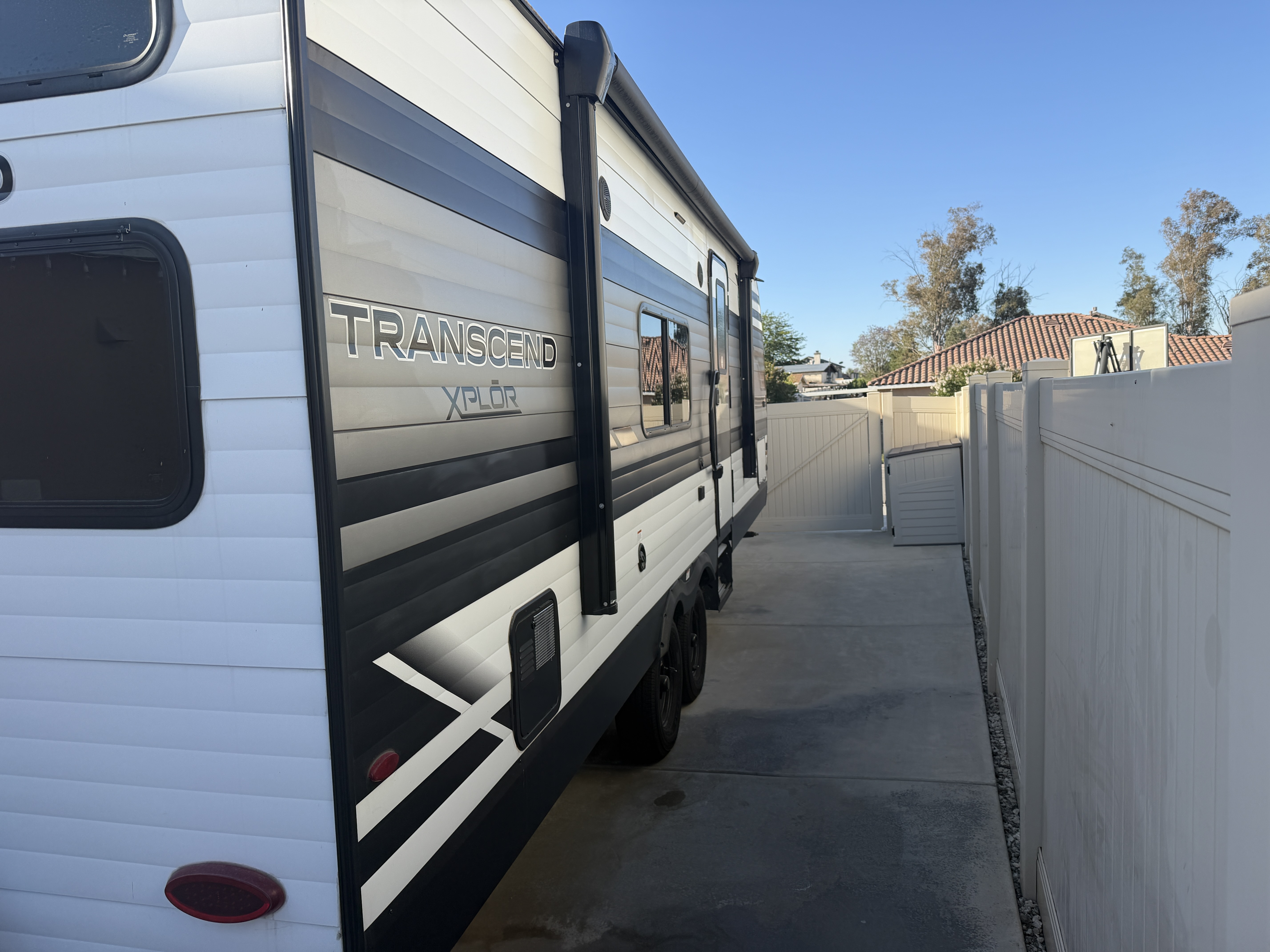 2022 Grand Design TRANSCEND XPLOR 247BH in yucaipa CA