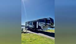 2021 Forest River RIVERSTONE 37FLTH RV