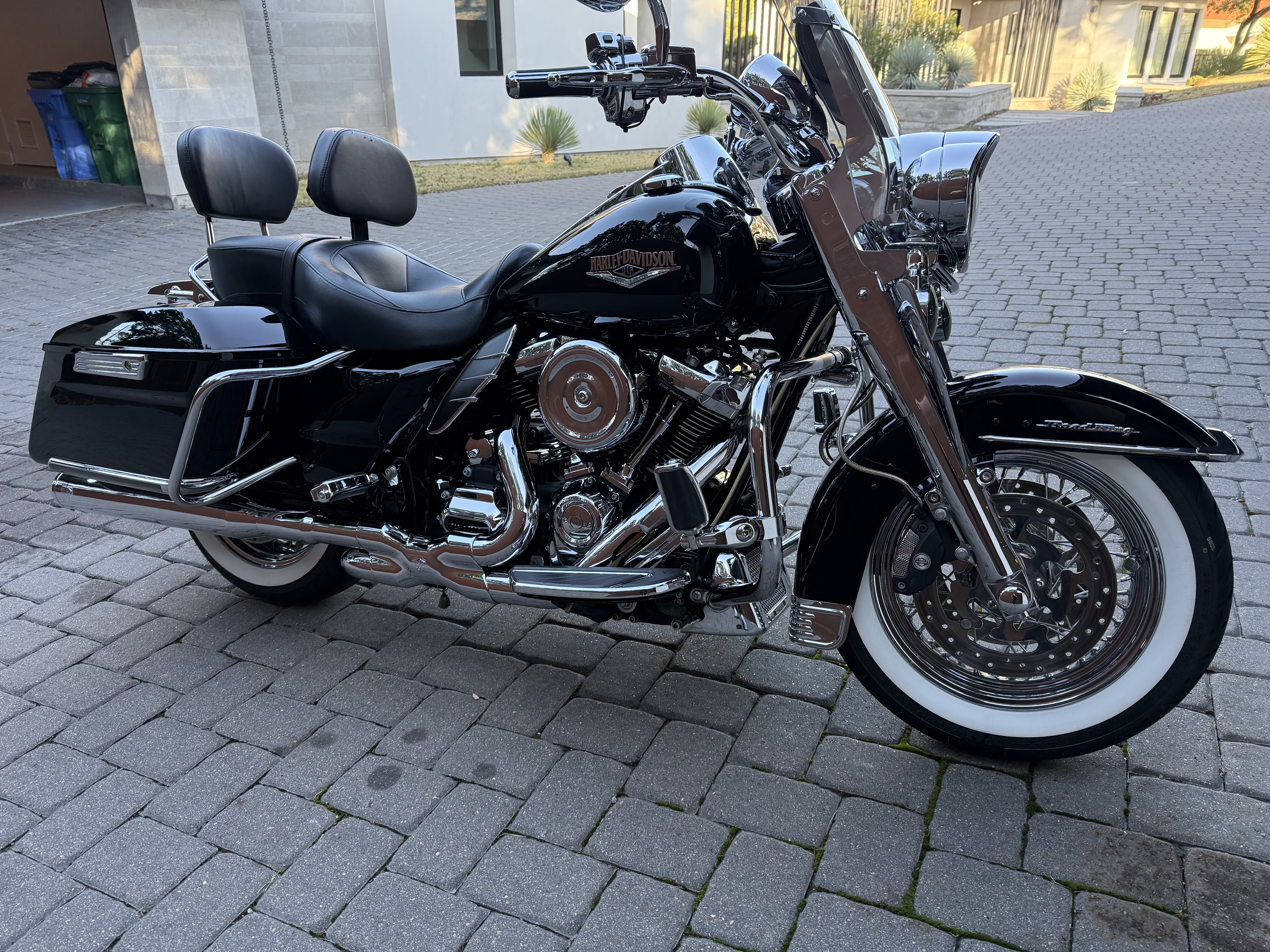 2018 Harley-Davidson ROAD KING CLASSIC CLASSIC in Austin, TX