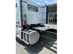 2024 VOLVO VNL64T300