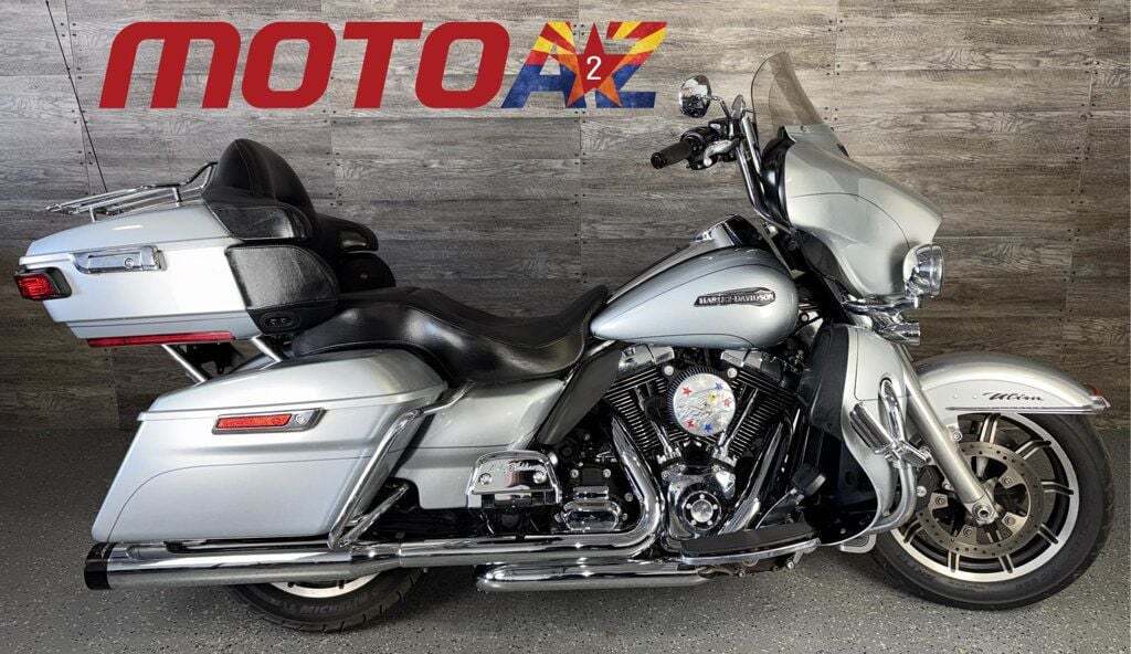 2015 Harley-Davidson FLHTCU Ultra Classic Electra Glide ULTRA CLASSIC FLHTCU in Mesa, AZ