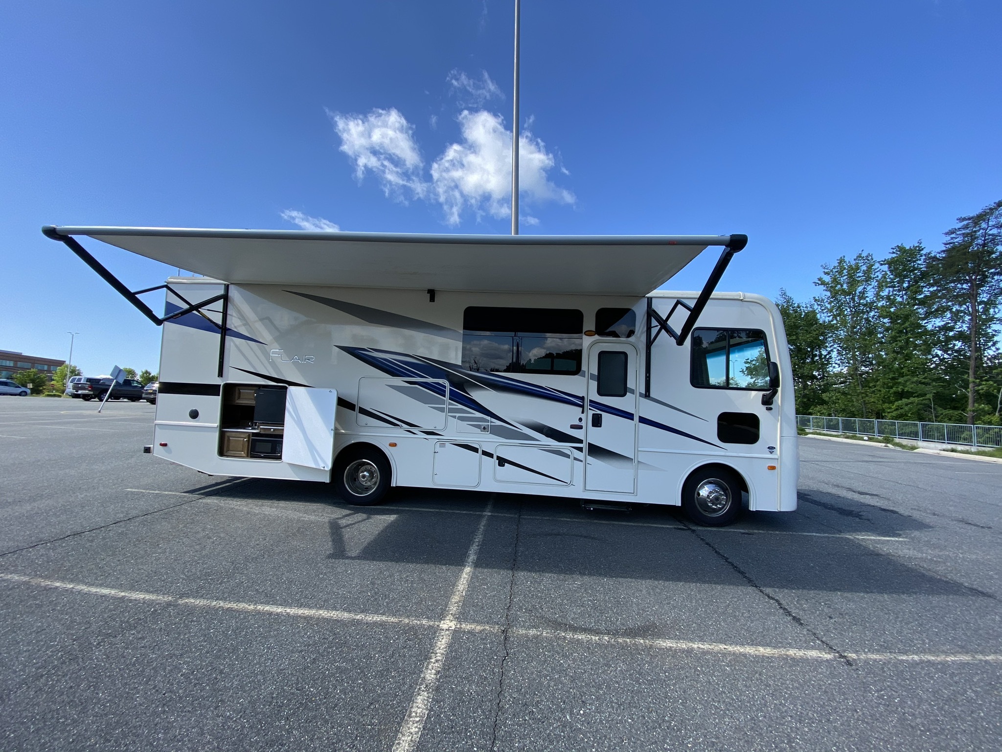 2021 Fleetwood FLAIR 29M in stafford VA