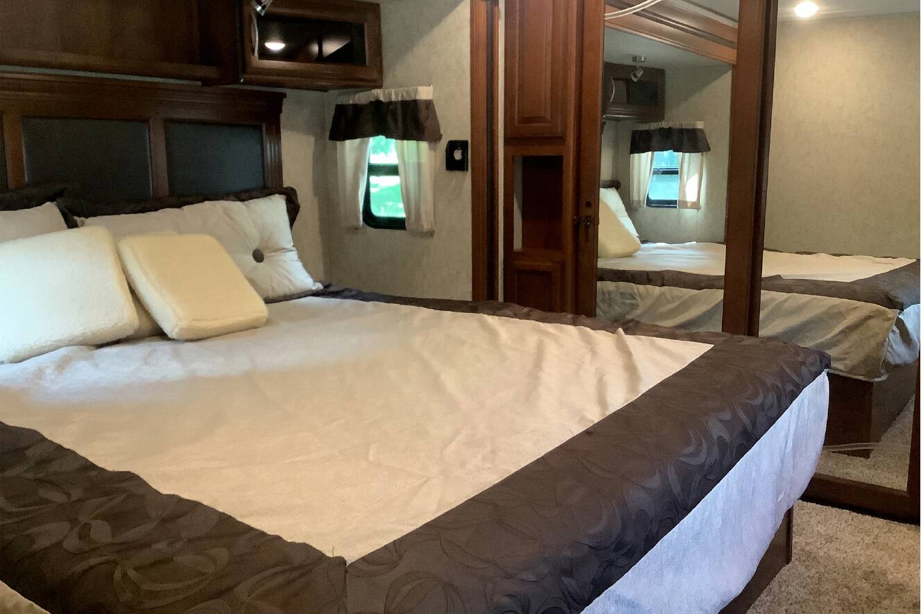 A photo of this 2017 Prime Time SANIBEL 3851