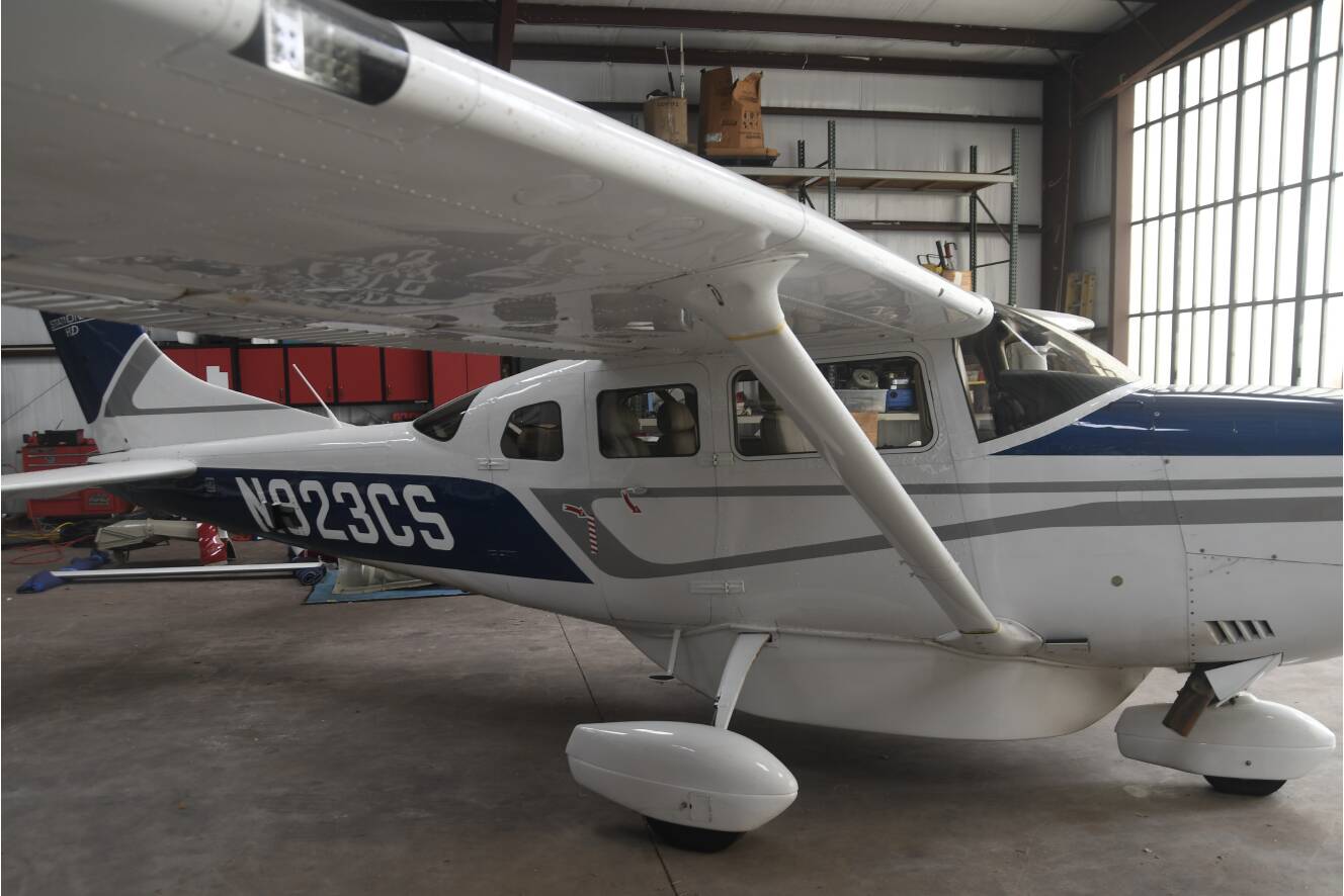 A photo of this 2021 Cessna 206