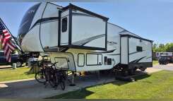 2024 Grand Design Reflection RV