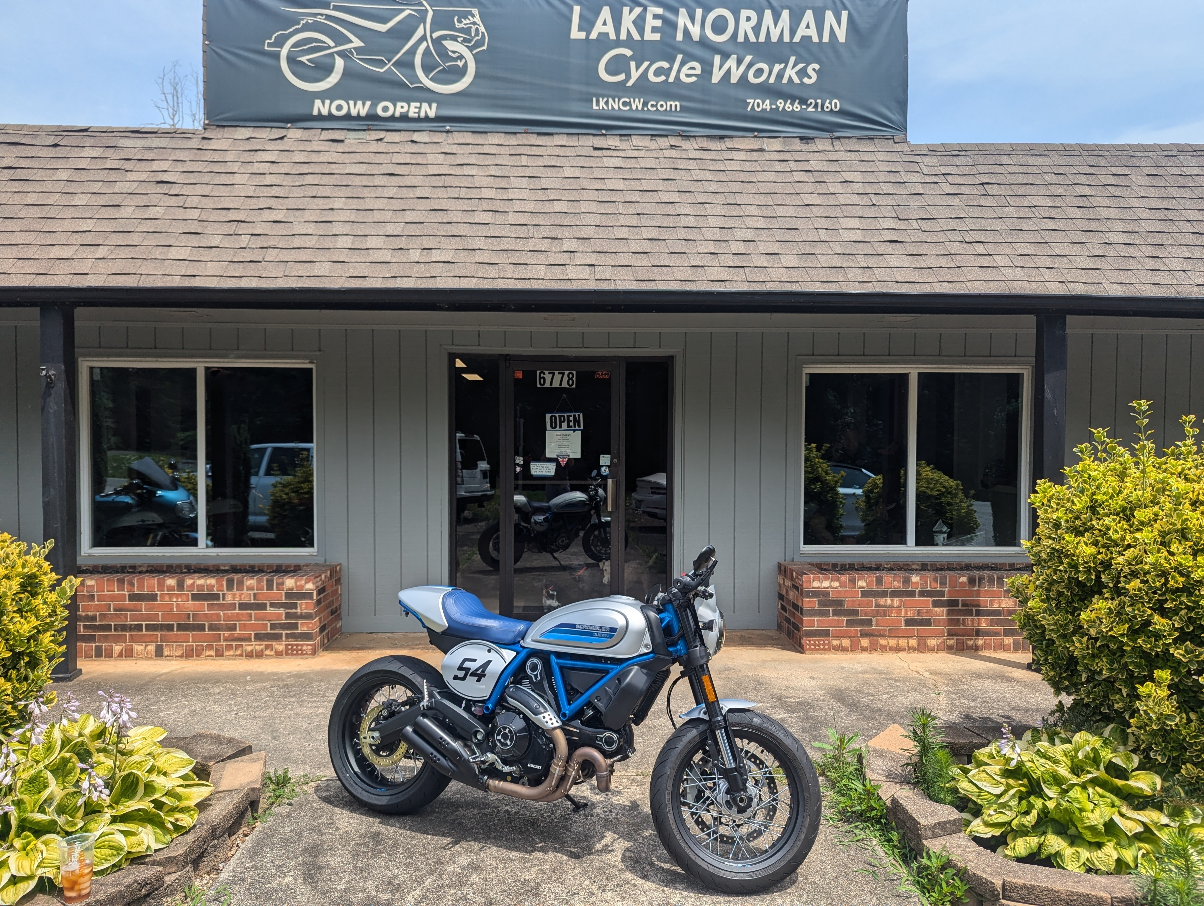 2019 Ducati SCRAMBLER CAFE RACER CAFE RACER in Sherrills Ford, NC