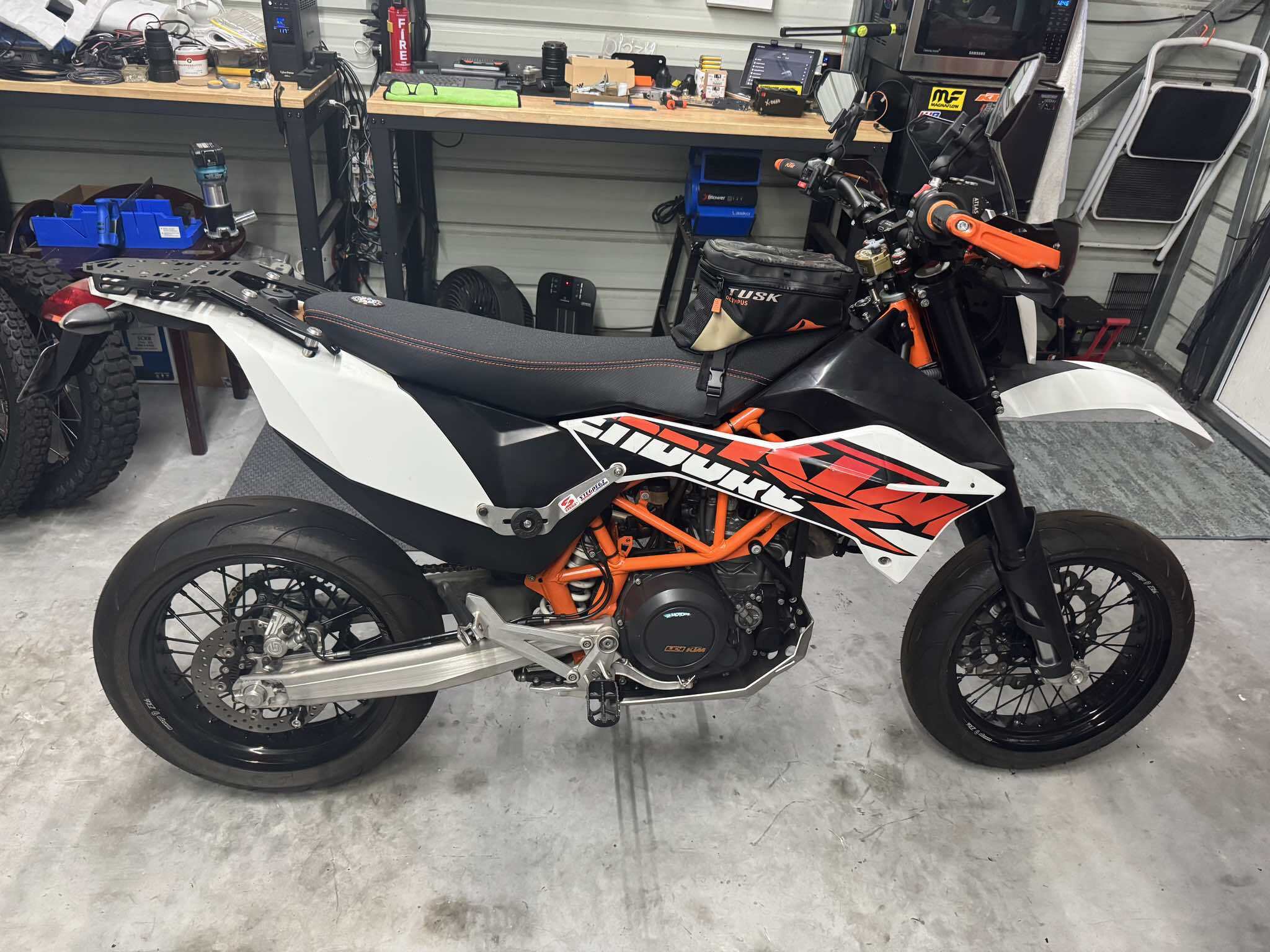 2015 KTM 690 ENDURO R R in Tampa, FL