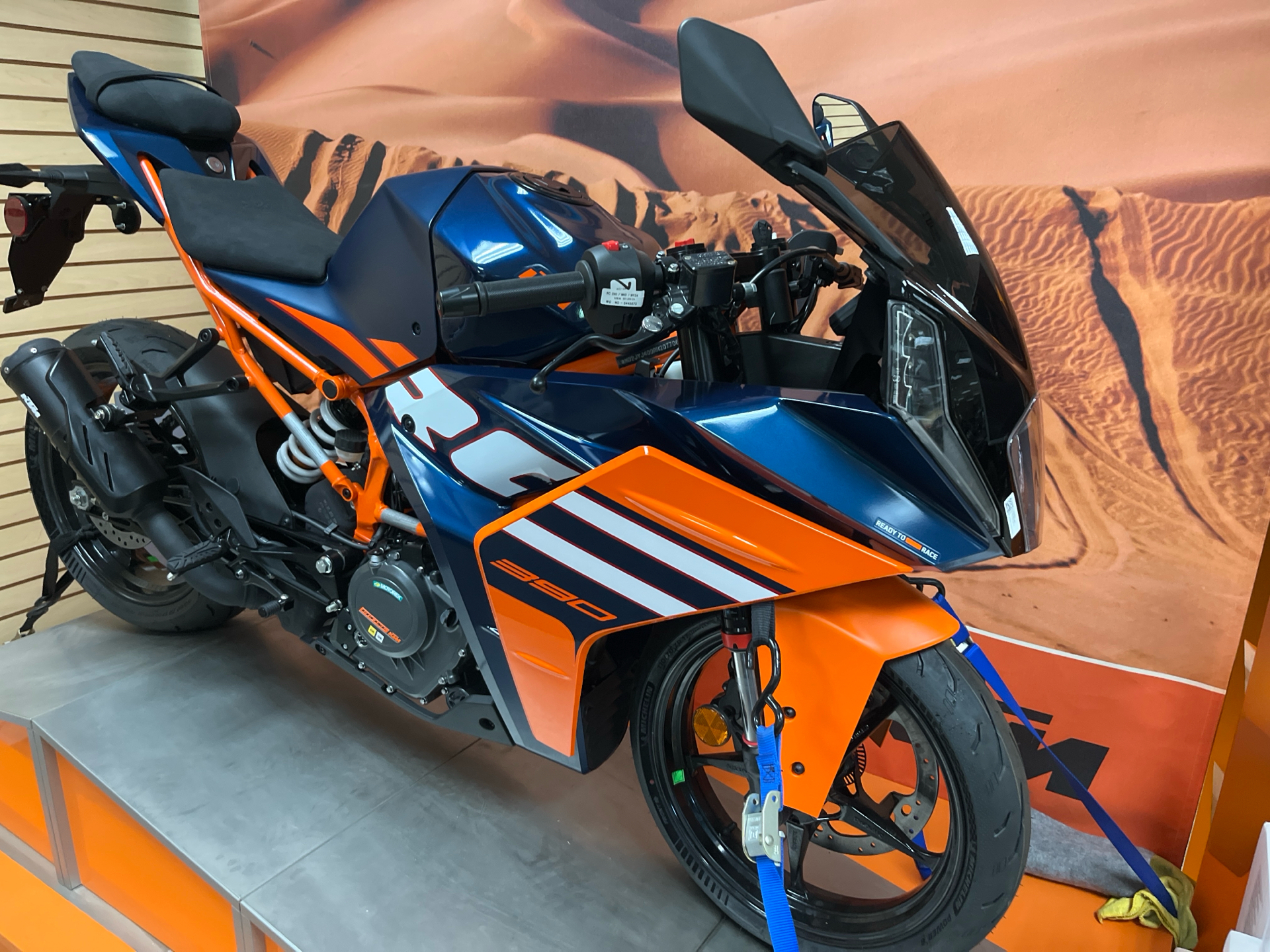 2024 KTM RC 390 390 in Berkeley Springs, WV