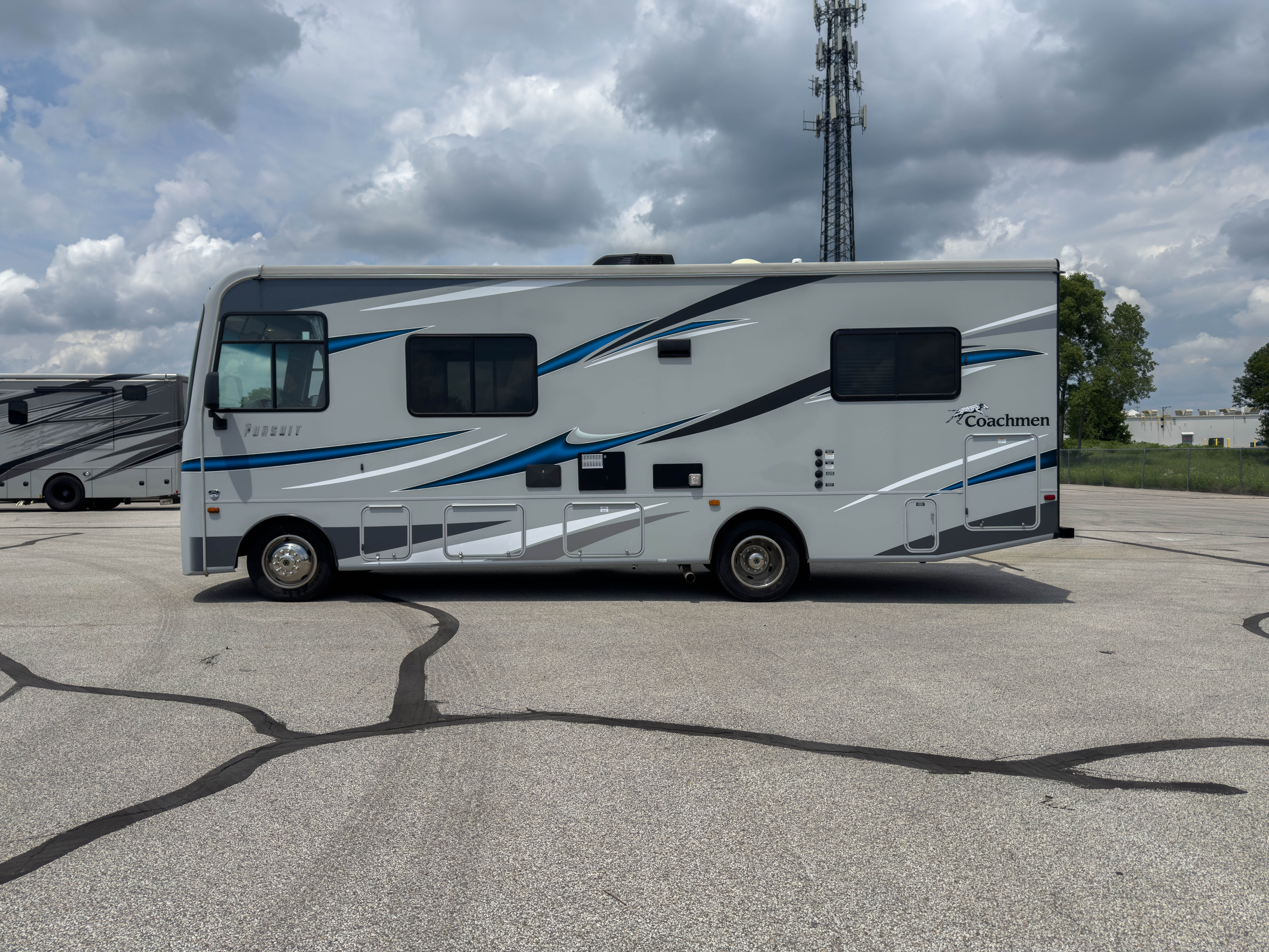 2021 Coachmen Pursuit 27XPS RV