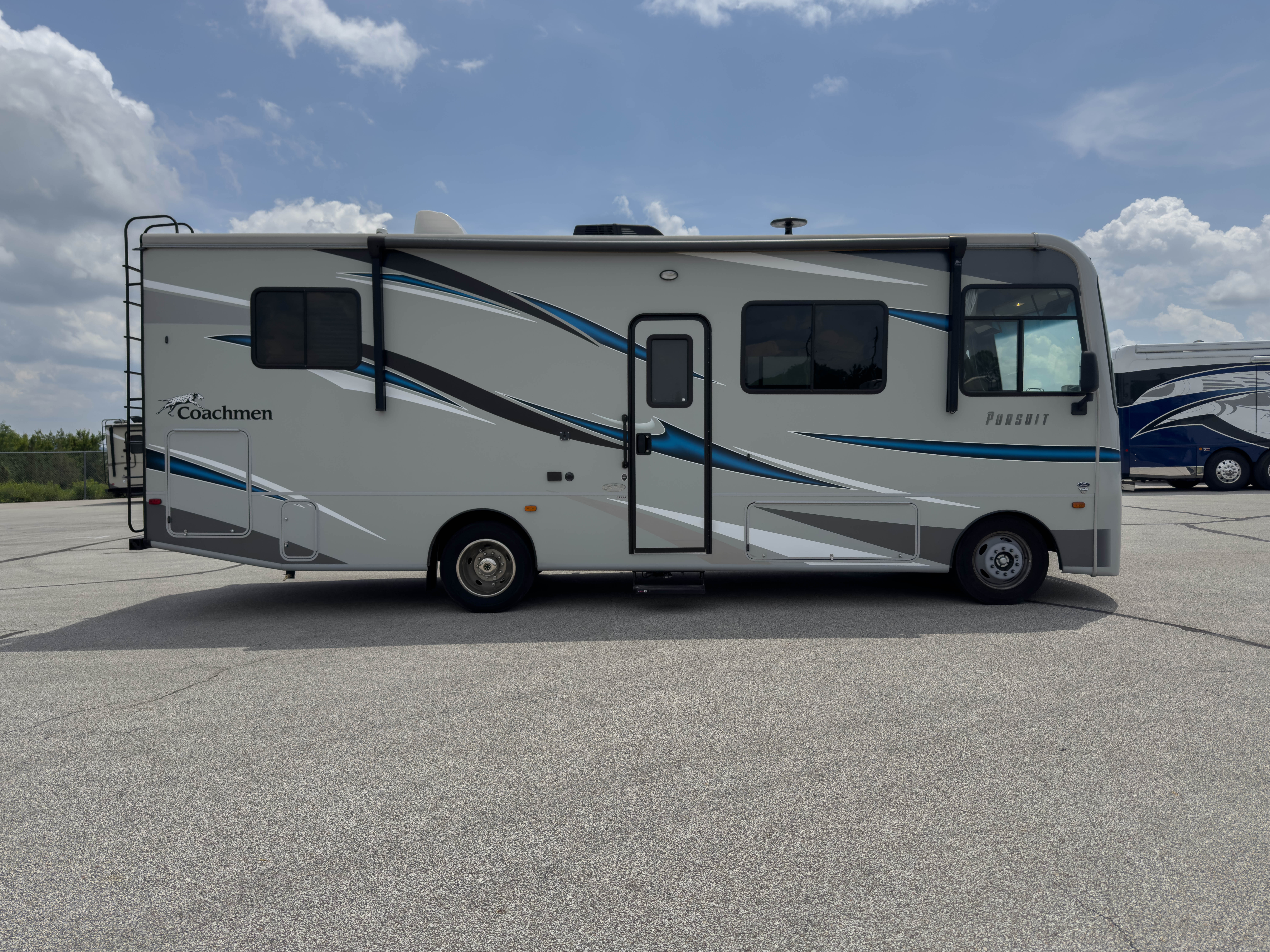 2021 Coachmen Pursuit 27XPS in belton MO