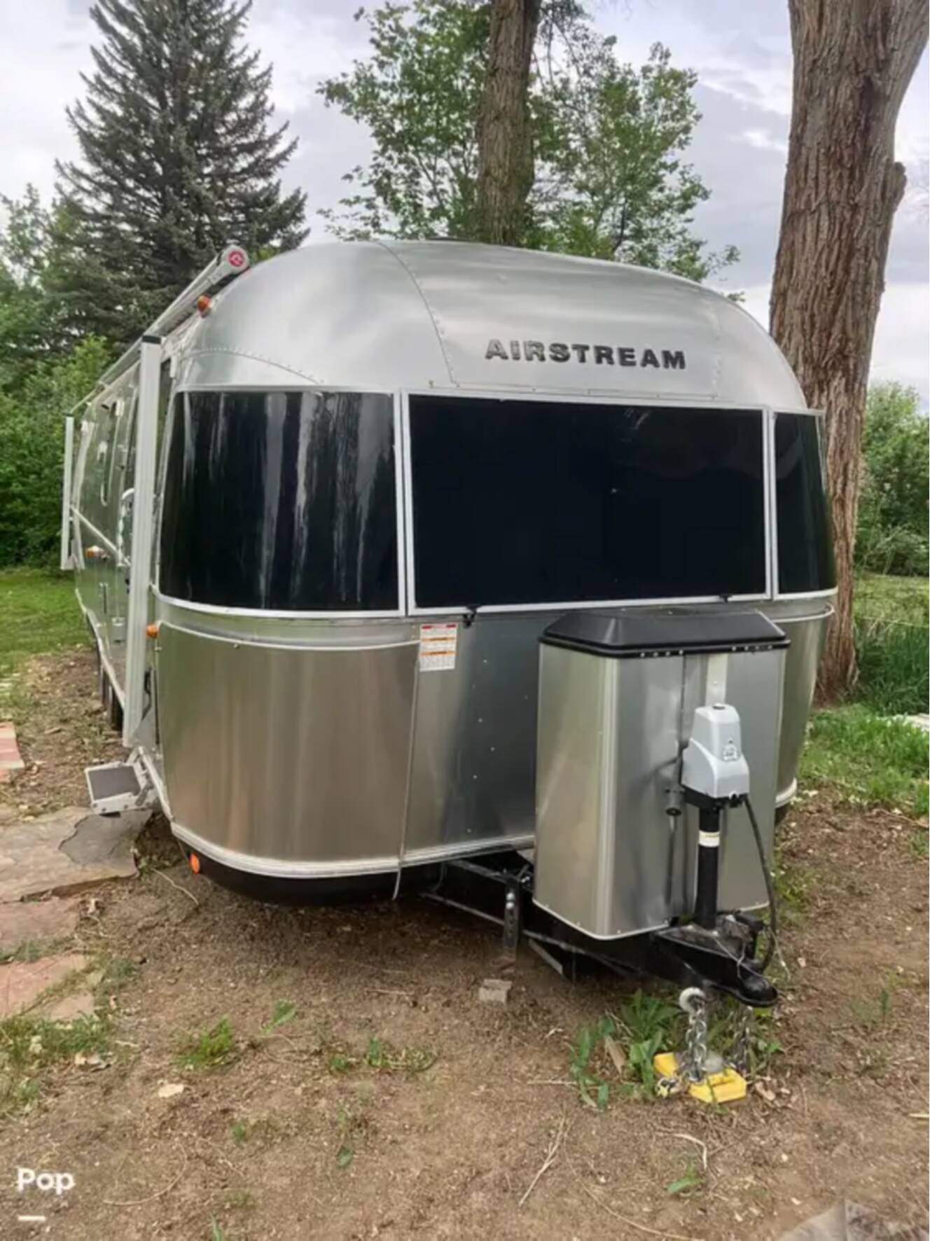A photo of this 2018 Airstream Classic