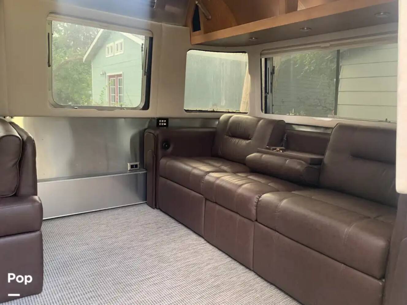 A photo of this 2018 Airstream Classic