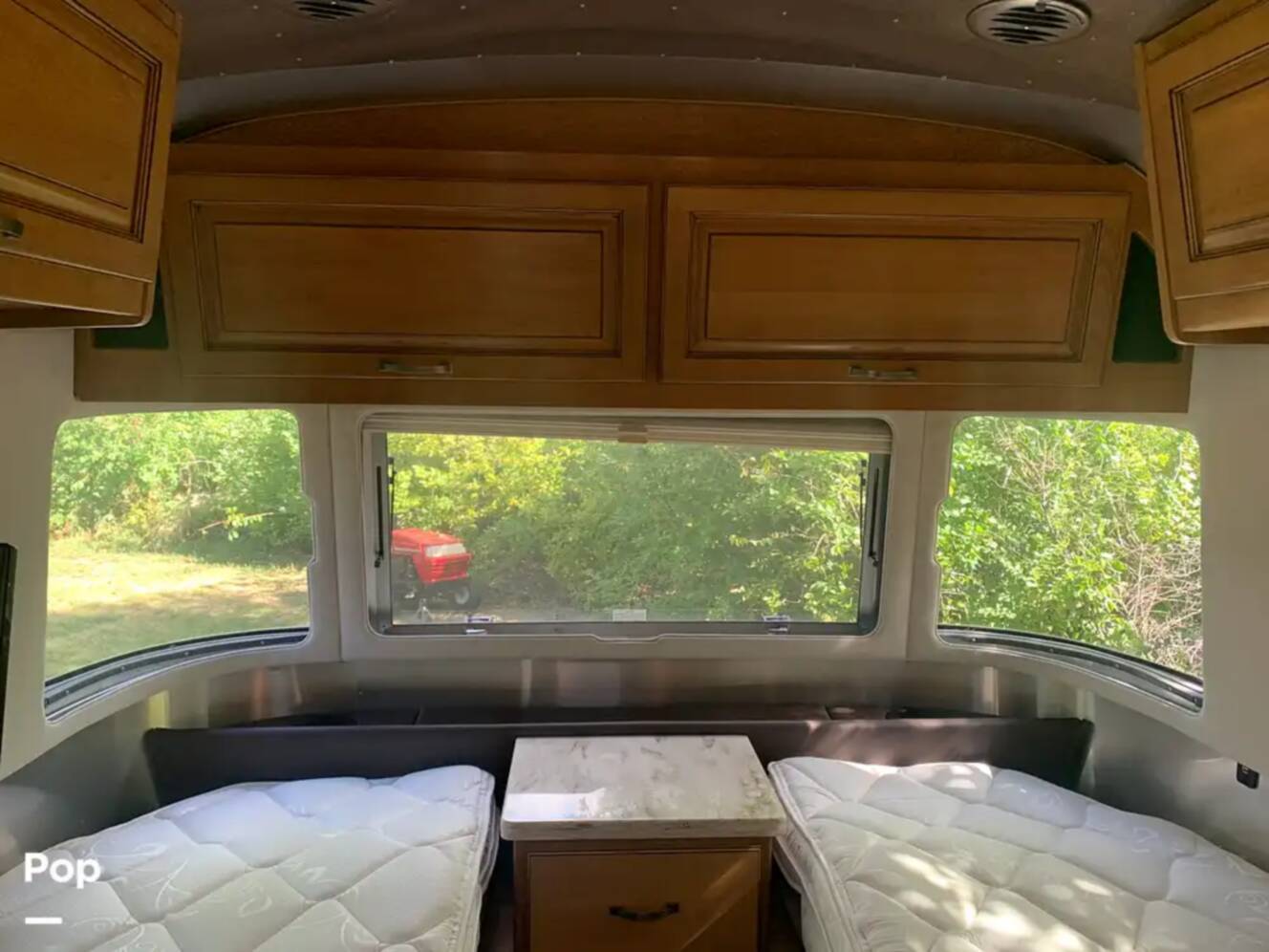 A photo of this 2018 Airstream Classic