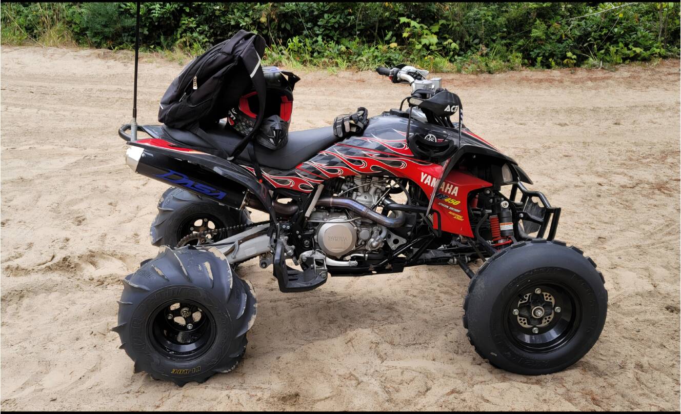 A photo of this 2007 Yamaha YFZ450 LIMITED EDITION