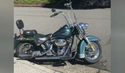 2001 Harley-Davidson HERITAGE SOFTAIL CLASSIC Cruiser motorcycle