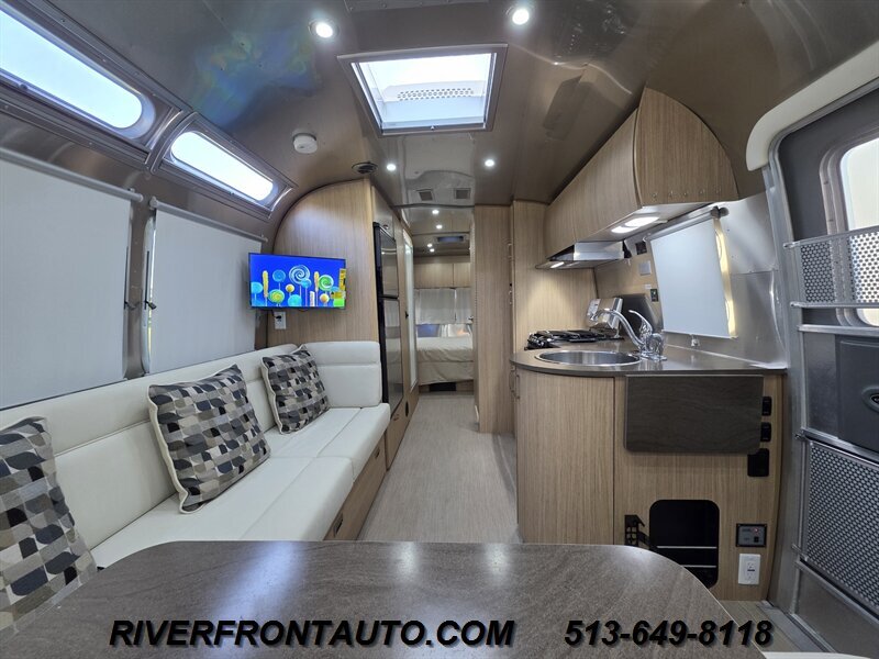 2018 Airstream FLYING CLOUD 25FB in middletown OH