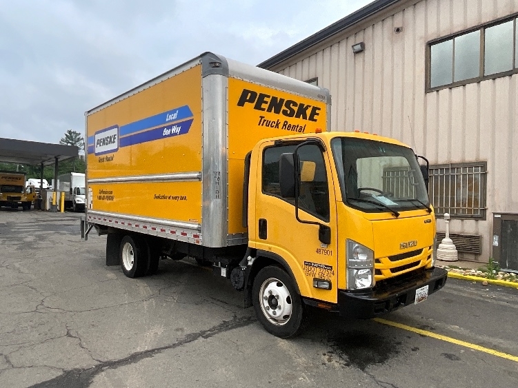 2021 ISUZU NPR HD in Sterling, VA