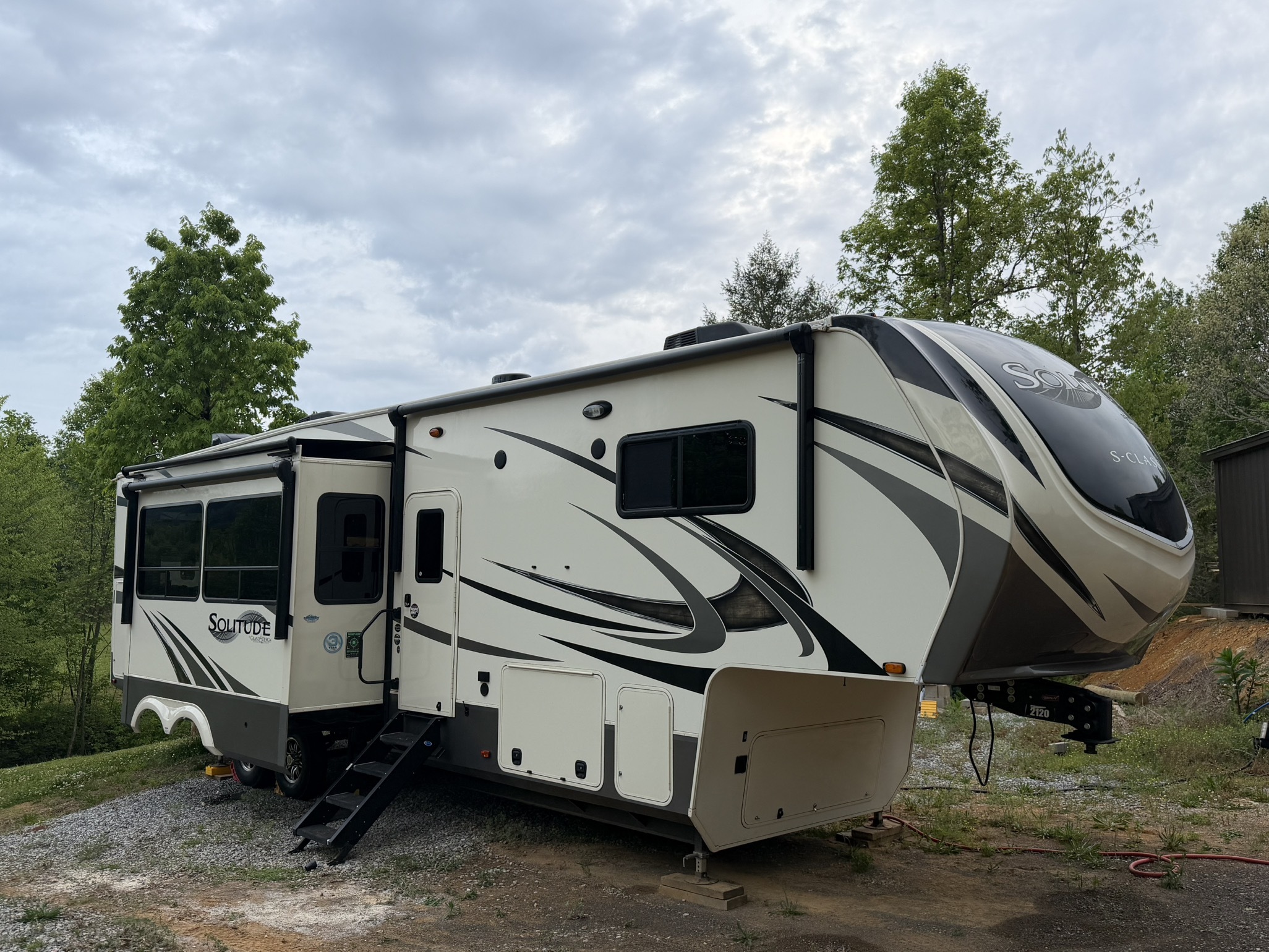 2020 Grand Design SOLITUDE S-CLASS 3740BH-R RV
