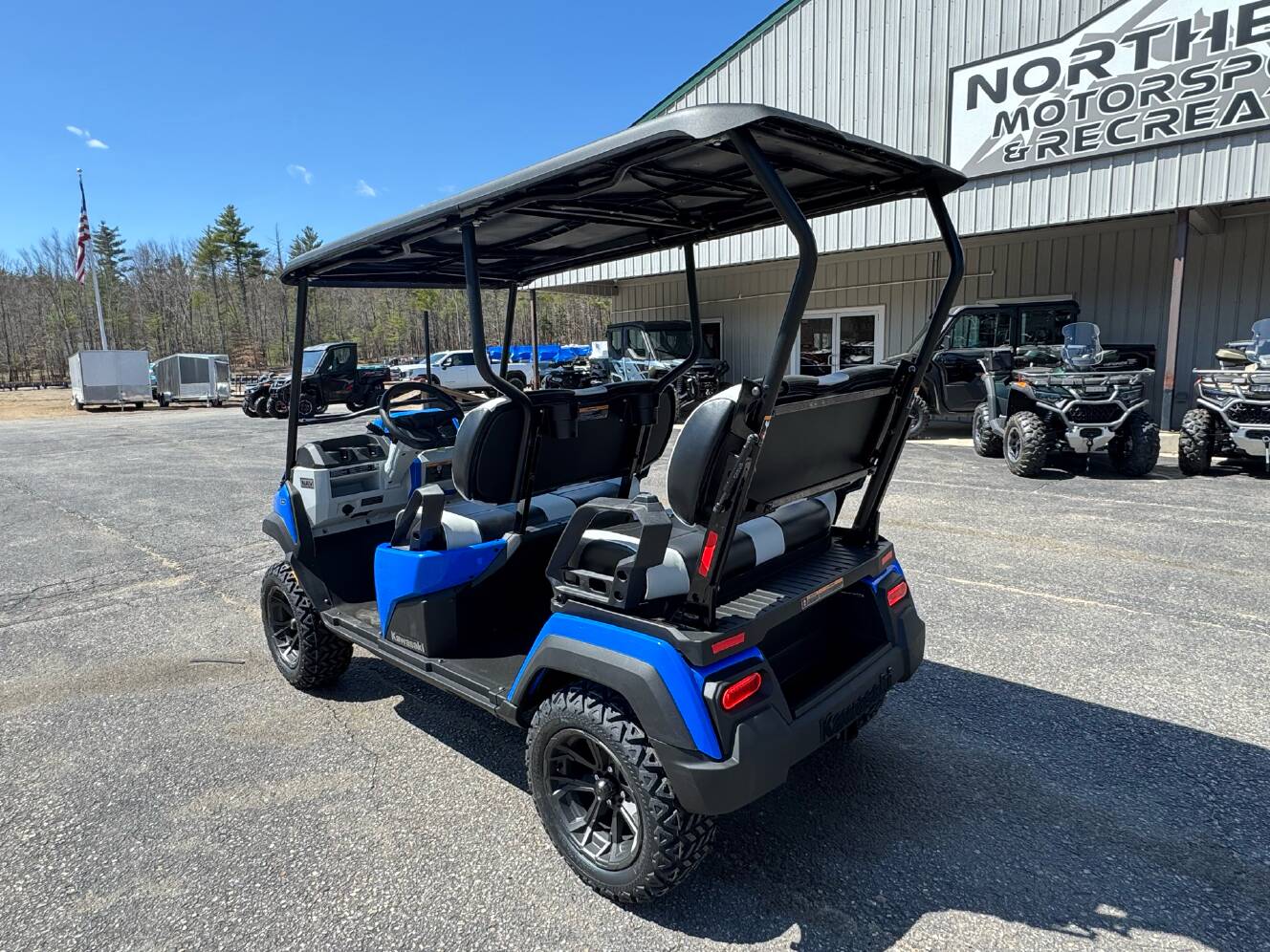 A photo of this 2025 Kawasaki NAV® 4e