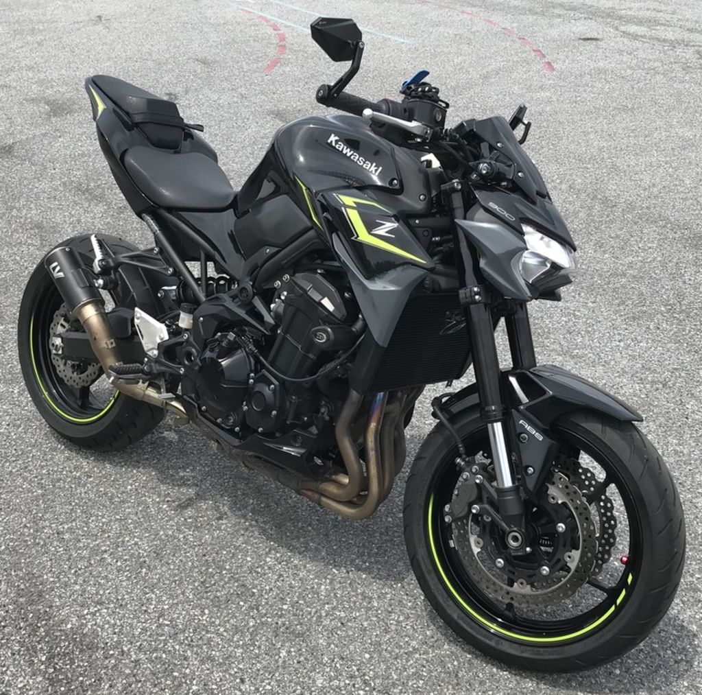 2024 Kawasaki Z900 ABS Metallic Spark Black/Metallic Matte Dark Gray ABS in Dover, DE