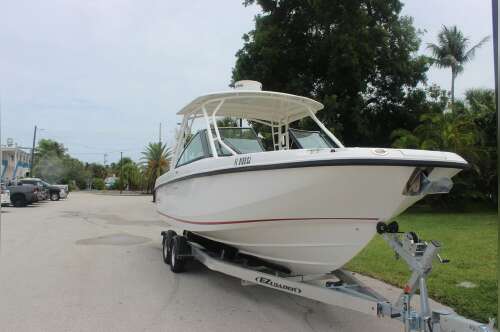 2013 Boston Whaler 270 Vantage 320 in islamorada FL