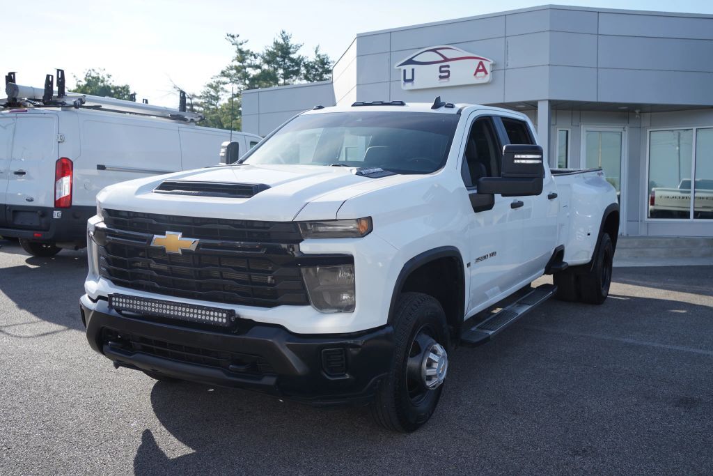 2024 CHEVROLET Silverado 3500 WT in Langhorne, PA