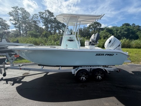 2027 Sea Pro 202 Center Console 202CC in sanford FL