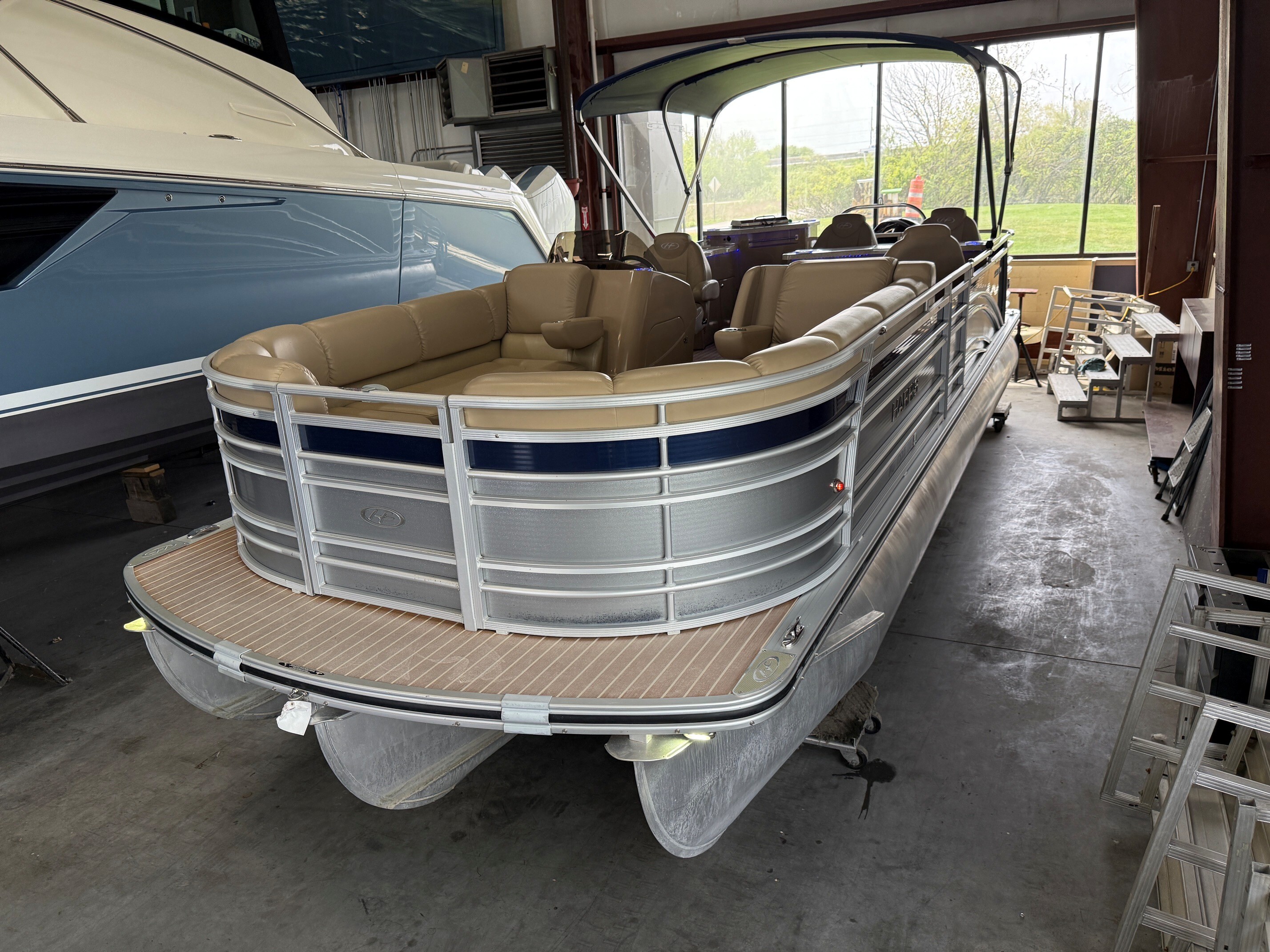 2015 Harris 240 SOLSTICE SLDH in grand haven MI