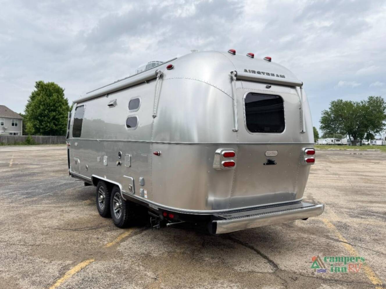 A photo of this 2026 Airstream Trade Wind 23FBT
