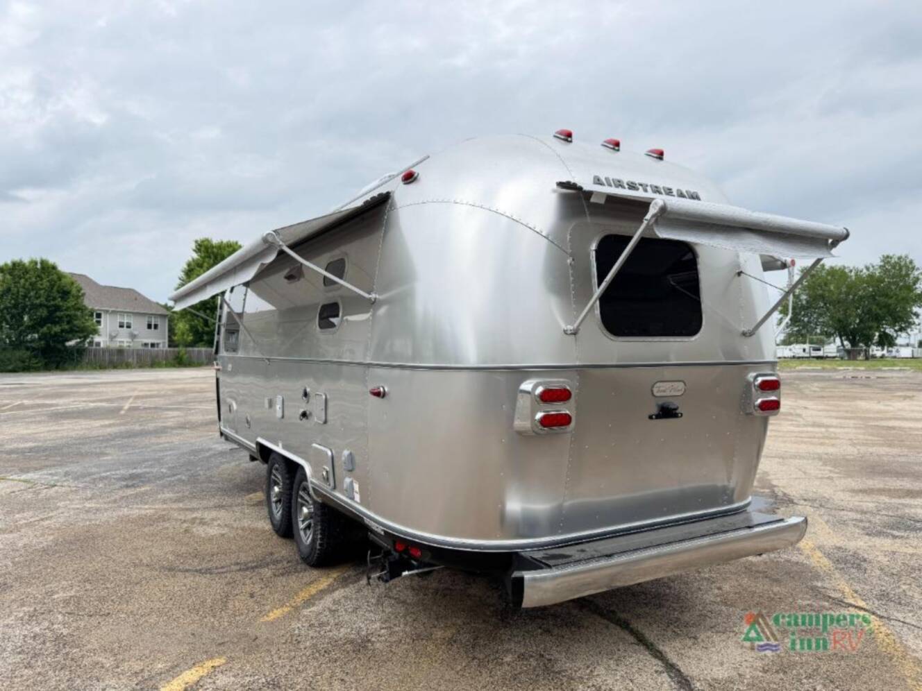 A photo of this 2026 Airstream Trade Wind 23FBT
