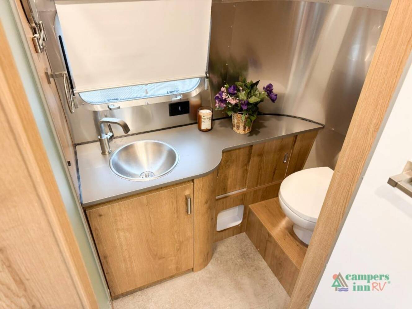 A photo of this 2026 Airstream Trade Wind 23FBT