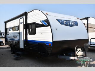 2023 FOREST RIVER SALEM CRUISE LITE 208RD