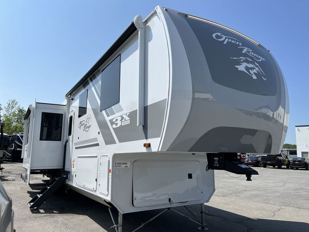 2027 Open Range Rv Open Range 3X 393TBR in orchard park NY