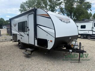 2022 FOREST RIVER WILDWOOD FSX 179DBK