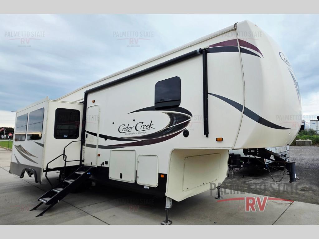 2020 Forest River Rv Cedar Creek Silverback 33IK in greer SC