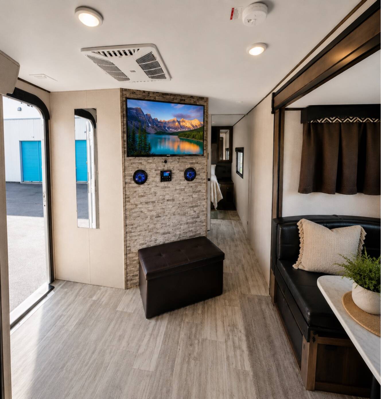 A photo of this 2021 Prime Time AVENGER 24FKS
