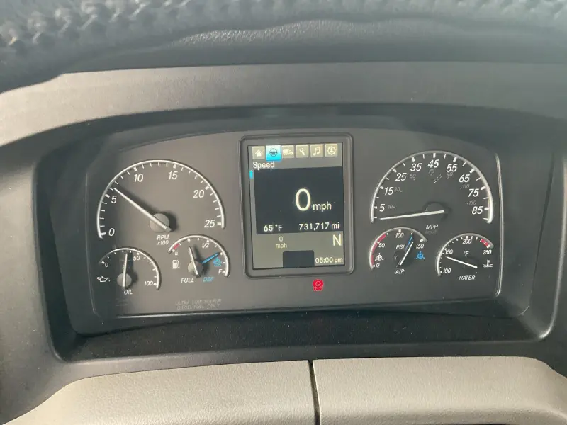 2018 FREIGHTLINER CASCADIA 126