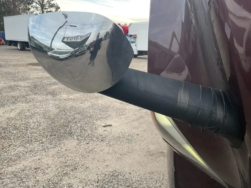 2018 FREIGHTLINER CASCADIA 126