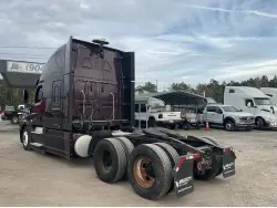2018 FREIGHTLINER CASCADIA 126