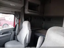 2019 KENWORTH T680
